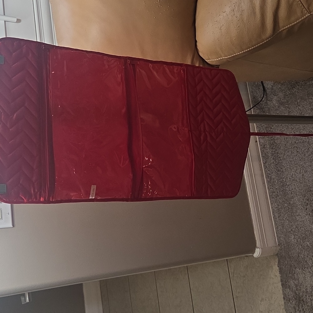 Red Quilted Roll-Up Travel Organizer Case – Hanging Clear Pocket Storage